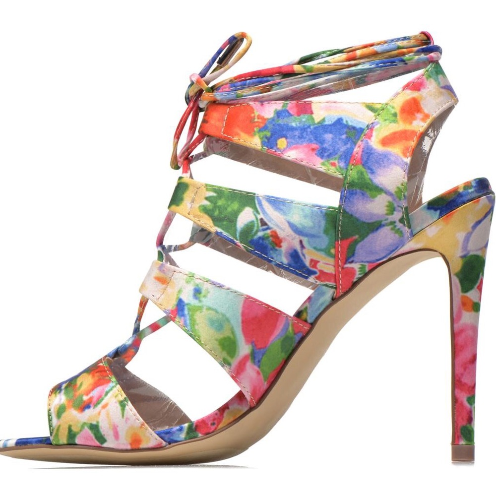 Steve Madden Sandalia Heels